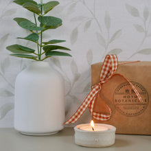 Load image into Gallery viewer, Tea light essentials gift box