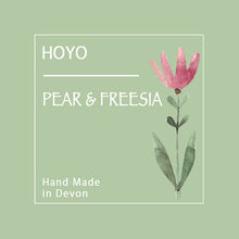 Load image into Gallery viewer, Pear & Freesia Reed Diffuser